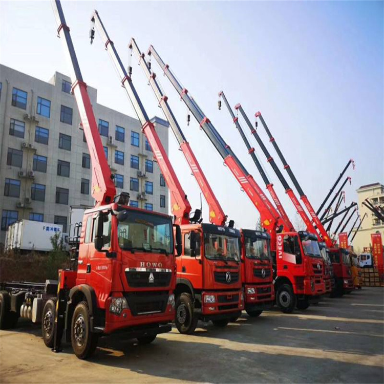 杨林尾镇租专业吊车电话