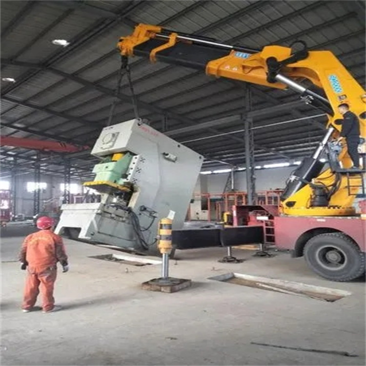 杨林尾镇80吨折臂吊车出租附近电话